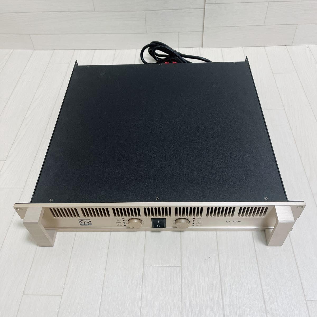 Classic Pro CP1000 パワーアンプ CLASSIC PRO CP1000 パワーアンプ